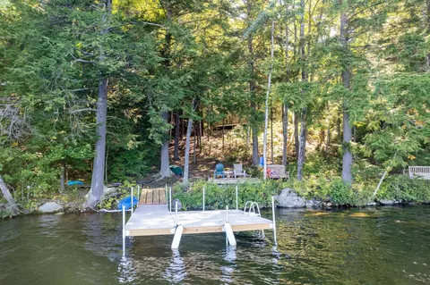 26 Waterview Dr, Casco, ME 04015