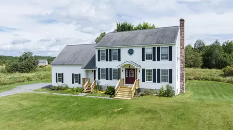5 Meyers Farm Rd, Windham, ME 04062