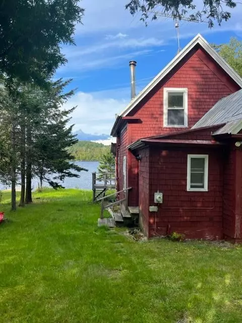 228 Shore Rd, Rangeley, ME 04970 photo 1