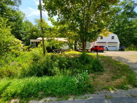 506 Route 133, Winthrop, ME 04364