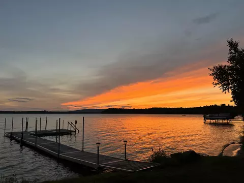 25 Speckle Dr, Belgrade, ME 04917
