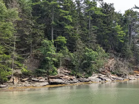 0 Doughty Point Rd, Harpswell, ME 04079