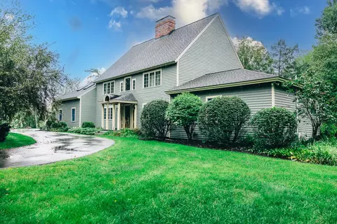 101 Trillium Trail Trl, Bangor, ME 04401