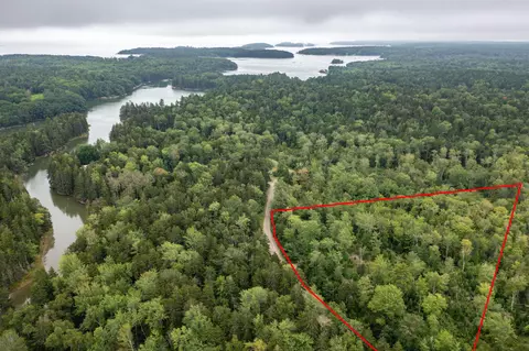 O Boulder Hill Road, Saint George, ME 04860