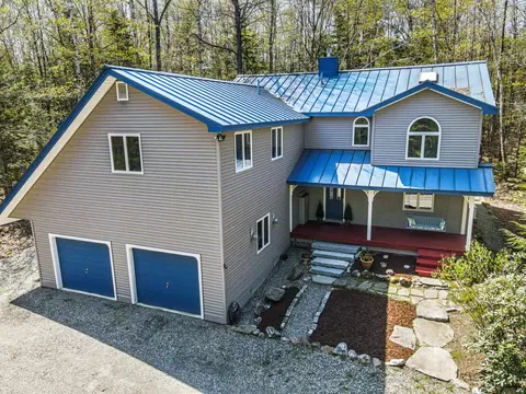 234 Winthrop Rd, Readfield, ME 04355