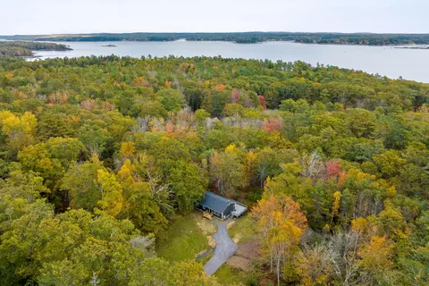 1814 Main Rd, Westport Island, ME 04578