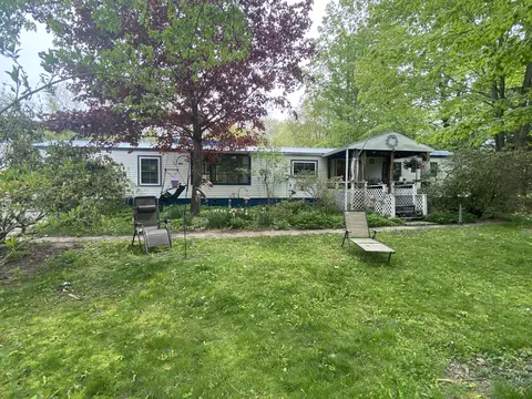 174 Foundry Rd, Livermore Falls, ME 04254