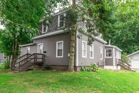 362 S Main St, Brewer, ME 04412