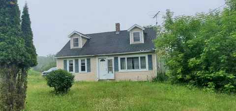 2774 Sennebec Rd, Appleton, ME 04862