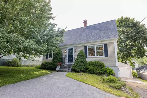 9 Herford Ave, South Portland, ME 04106