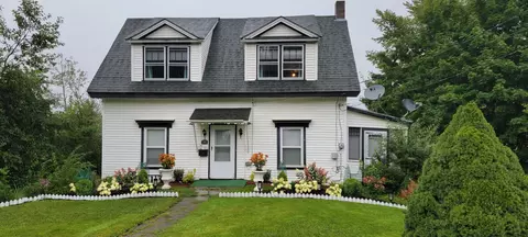 948 Main St, Calais, ME 04619