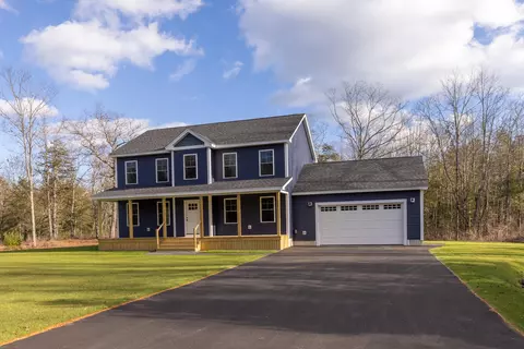 512 Eagle Crest Rd, Wells, ME 04090