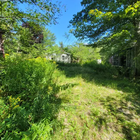 426 Swamp Rd, Durham, ME 04222