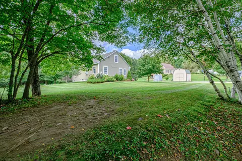 366 Paris Hill Rd, Paris, ME 04281