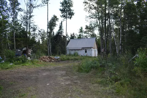 253 Pickle Ridge Rd, Webster Plt, ME 04487