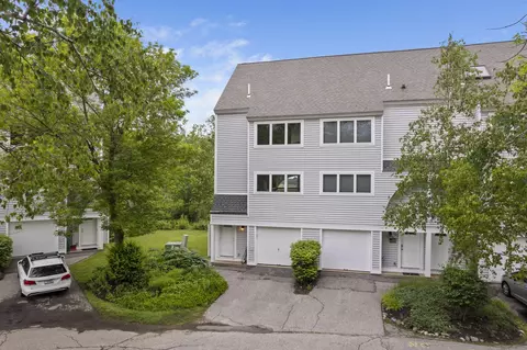 26 Walnut St #C1, Old Orchard Beach, ME 04064
