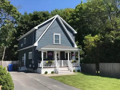 43 Smith St #2, South Portland, ME 04106