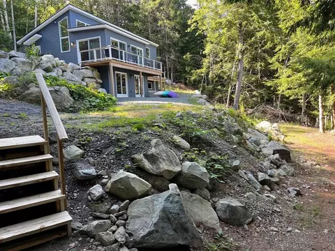 64 Rocky Shore Dr, Orrington, ME 04474