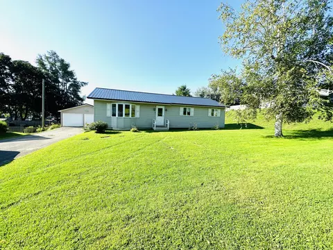 31 Rose St, Caribou, ME 04736