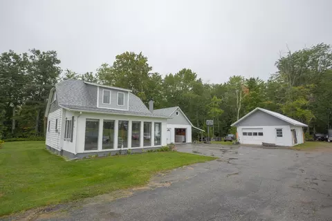 293 Franklin Rd, Jay, ME 04239