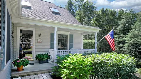 115 Hampton Glen Dr #25, Kennebunk, ME 04043