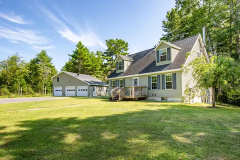 124 Harts Mill Rd, Hope, ME 04847