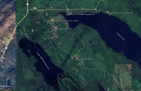 4 S Shore Road Rd, Island Falls, ME 04747