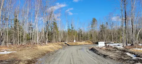 50 Curtis Rd, Pittsfield, ME 04967