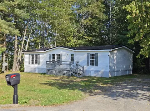 399 Kelley Rd, Glenburn, ME 04401