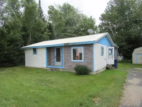 702 Pond Rd, Gouldsboro, ME 04607