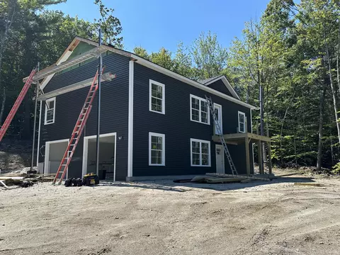 18 Tamarack Trl, Casco, ME 04015