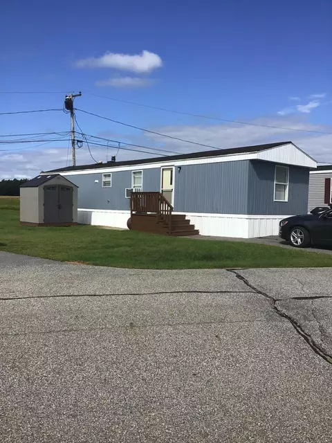 62 Scarponi Dr, Brunswick, ME 04011