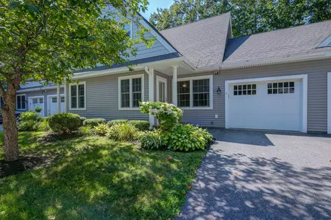 3 Shannon Ln #3, Saco, ME 04072