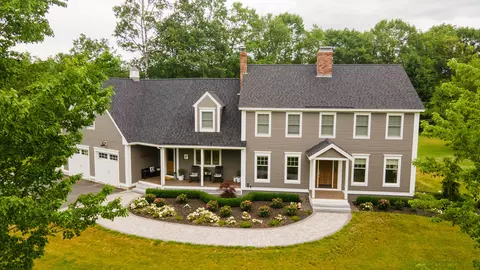 3 Garden Dr, Biddeford, ME 04005