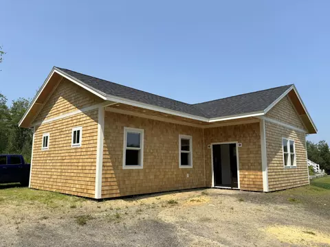 615 Spruce Head Rd, South Thomaston, ME 04858