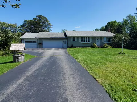 394 Stanley Rd, Winthrop, ME 04364