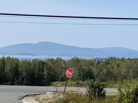 240 Ashville Rd, Gouldsboro, ME 04607
