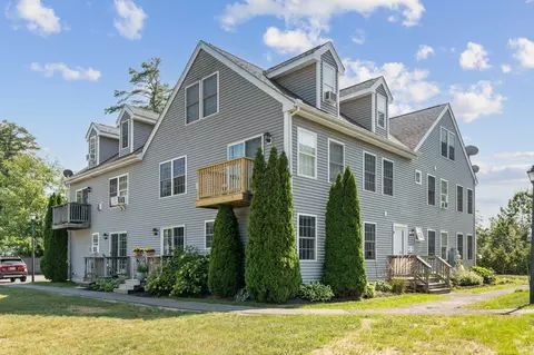 11 Smithwheel Rd #42, Old Orchard Beach, ME 04064
