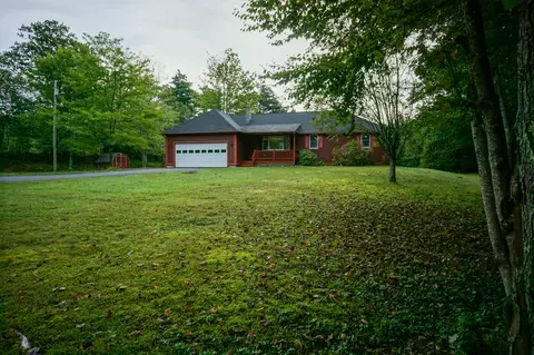 70 Cemetery Rd, Berwick, ME 03901
