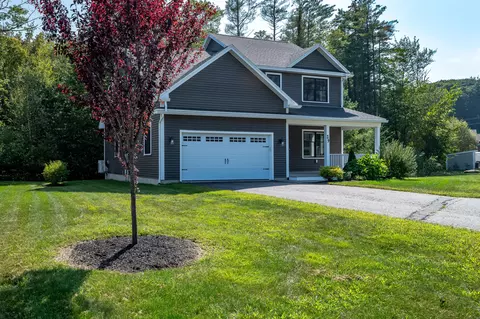 39 Village Dr, Eliot, ME 03903
