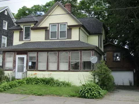 83 Highland Ave, Millinocket, ME 04462 photo 1