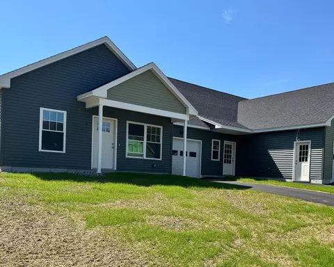 7 Macie Dr #., Standish, ME 04084