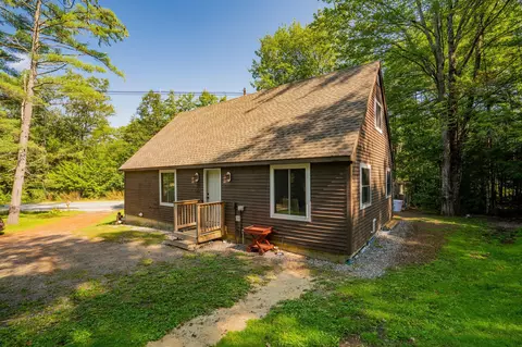 1354 Poland Spring Rd, Casco, ME 04015