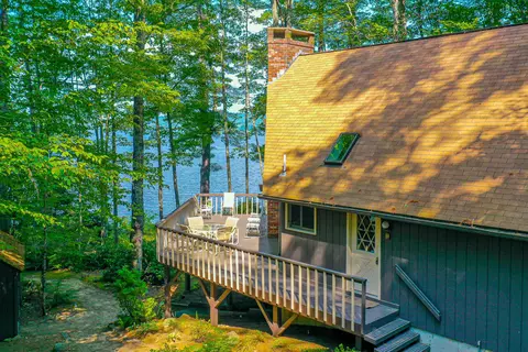 27 Mast Cove Ln, Naples, ME 04055