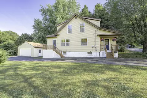 134 Skillings St, South Portland, ME 04106