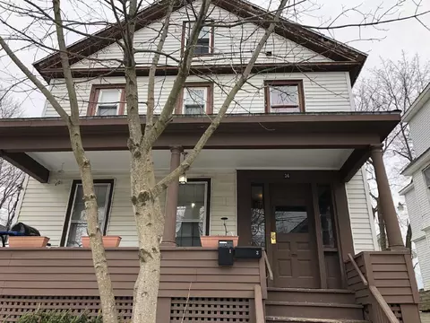 36 Oak St, Augusta, ME 04330 photo 1