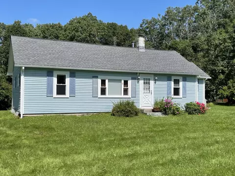 21 S Bay Rd, Franklin, ME 04634