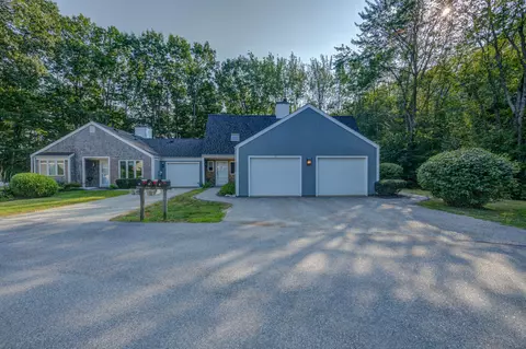 2 Stratton Rd #2, Scarborough, ME 04074