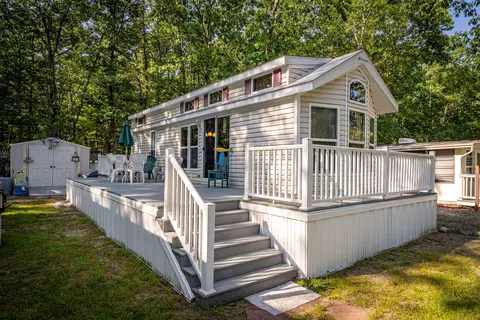 1 Robinson Way #143, Kennebunk, ME 04043