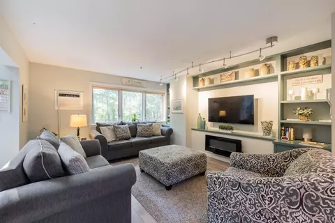 131 Temple Ave #33, Old Orchard Beach, ME 04064